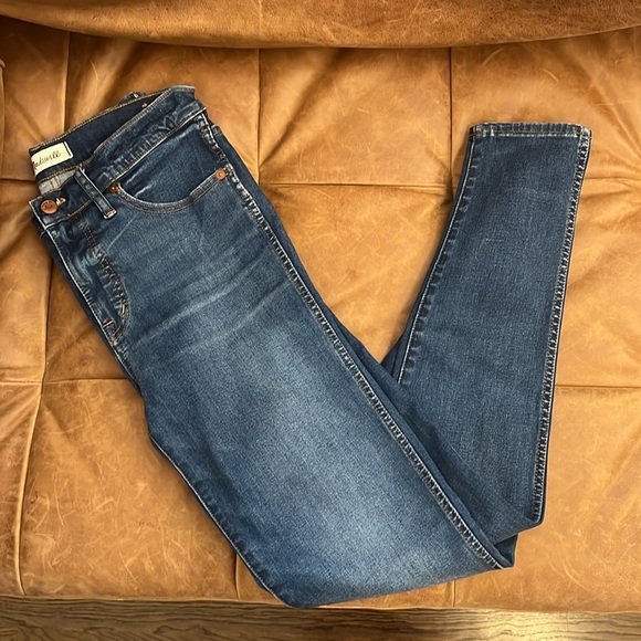 Madewell 9’ Skinny Jeans - Picture 4 of 4